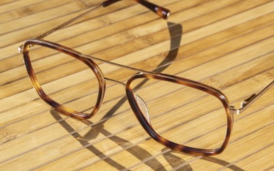 Mr Turk - March - Wood Background